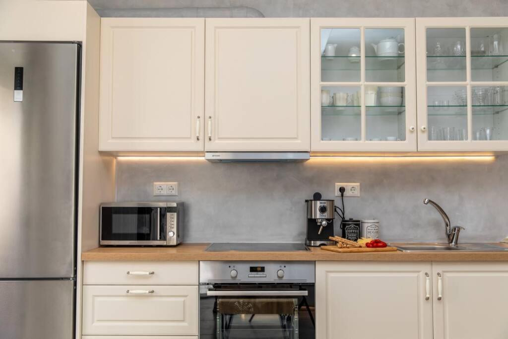 Arktos Luxury Apartment