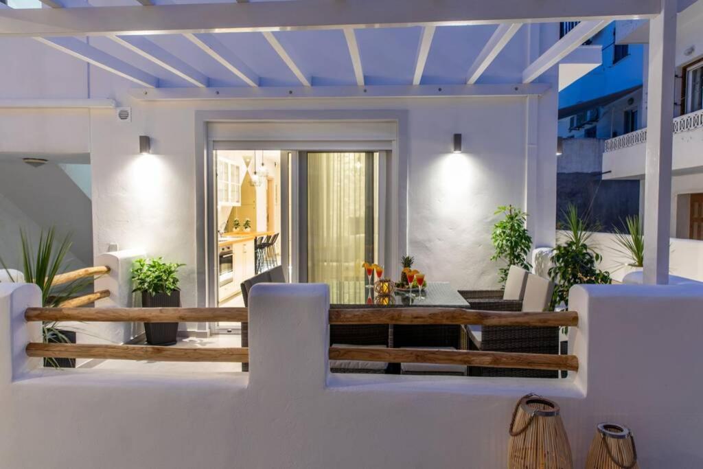 Arktos Luxury Naxos City
