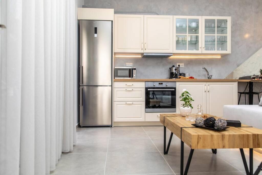Apartment Arktos Luxury Naxos City