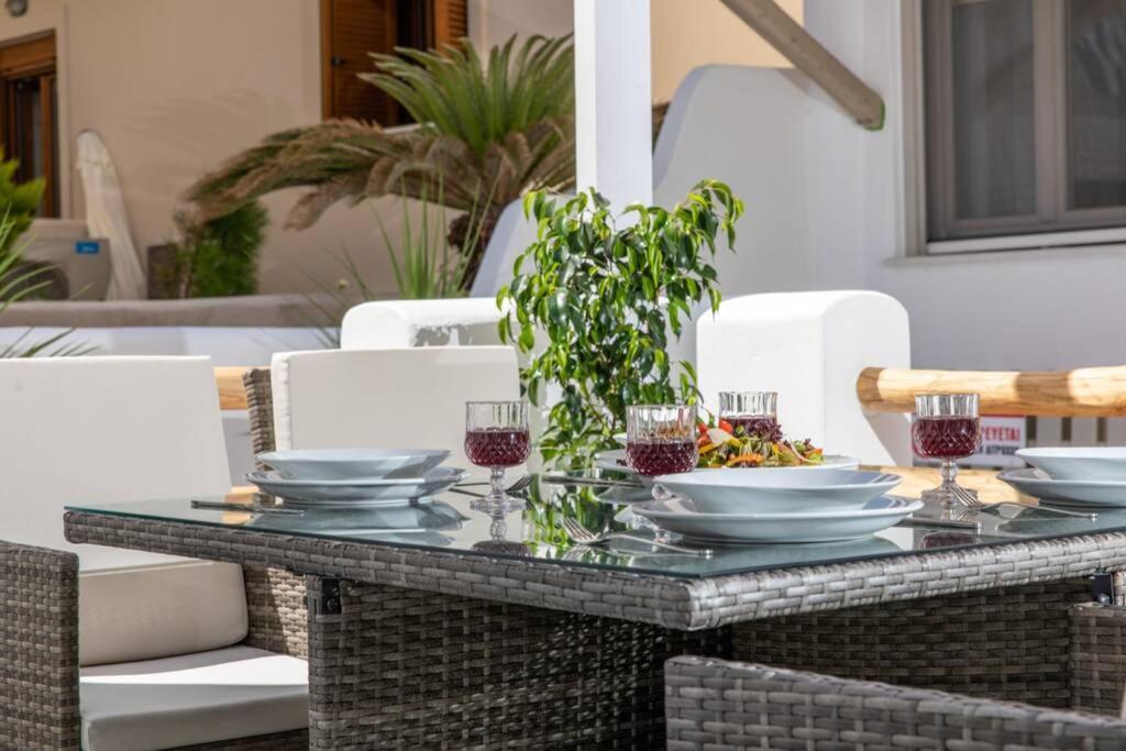 Arktos Luxury *